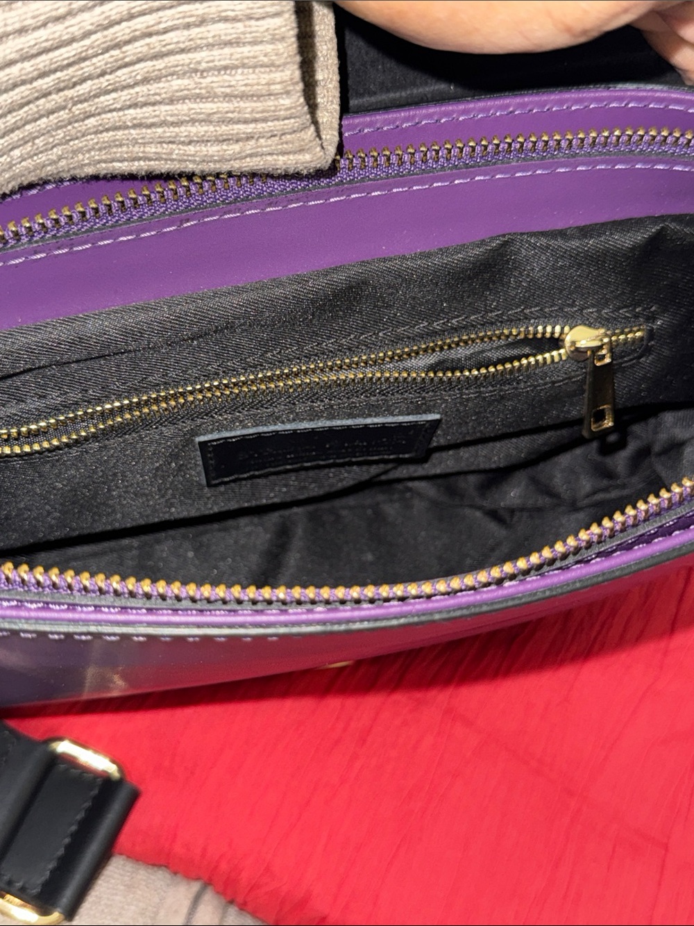 Stella Bianca Two-Tone Black and Purple Leather Shoulder Bag - Picture 8 of 11